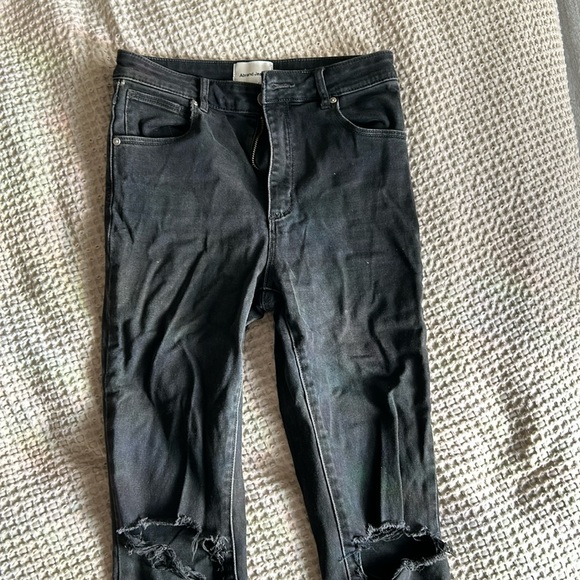 Abrand Jeans size 8/26, high skinny, black with a hole on either knee, mid rise - Picture 1 of 4